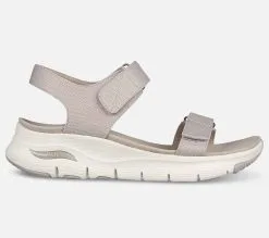 Skechers Arch Fit - Touristy